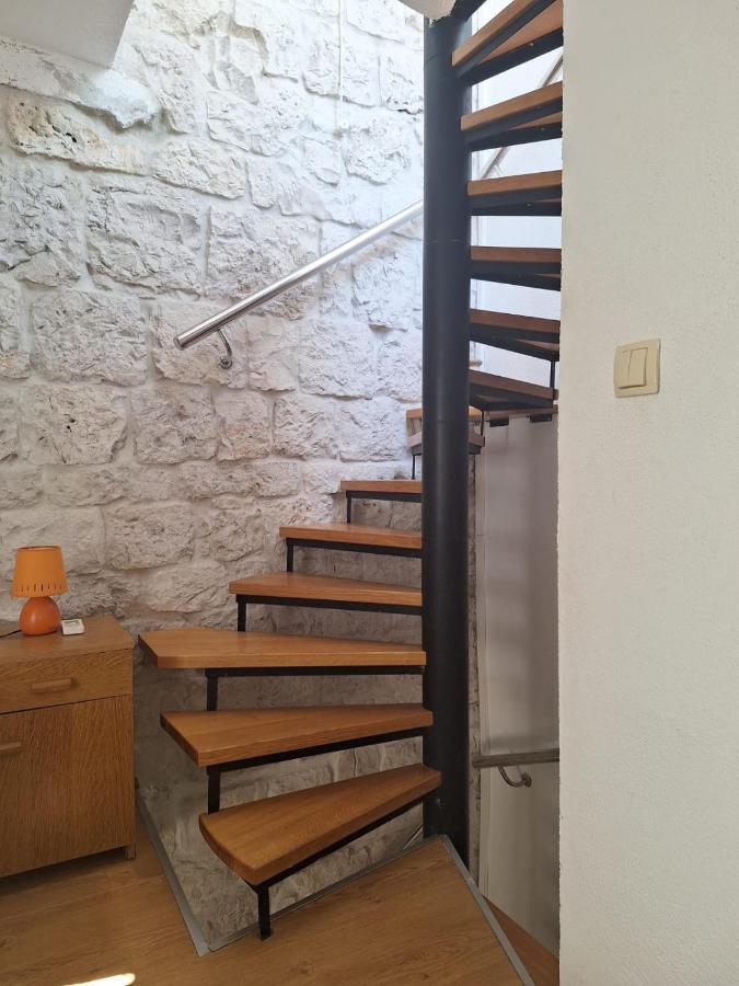 Apartment Tonka Trogir Bagian luar foto